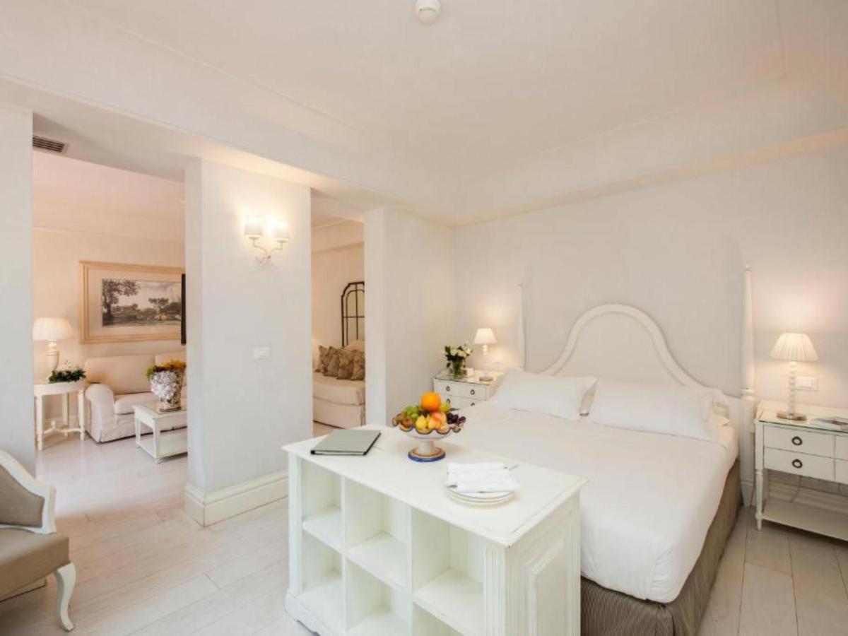 Suite,1271063941:JPEG